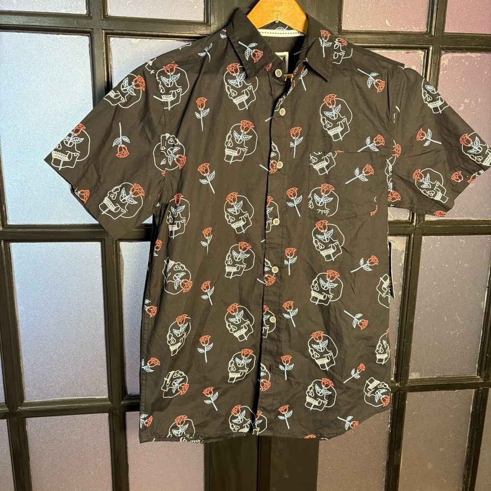 Corner Store Bodega Skull & Rose Button Up Shirt Mens Small Streetwear